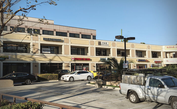 Pictures of Retail property located at 730 S Central Ave, Glendale, CA 91204 for lease - image #1