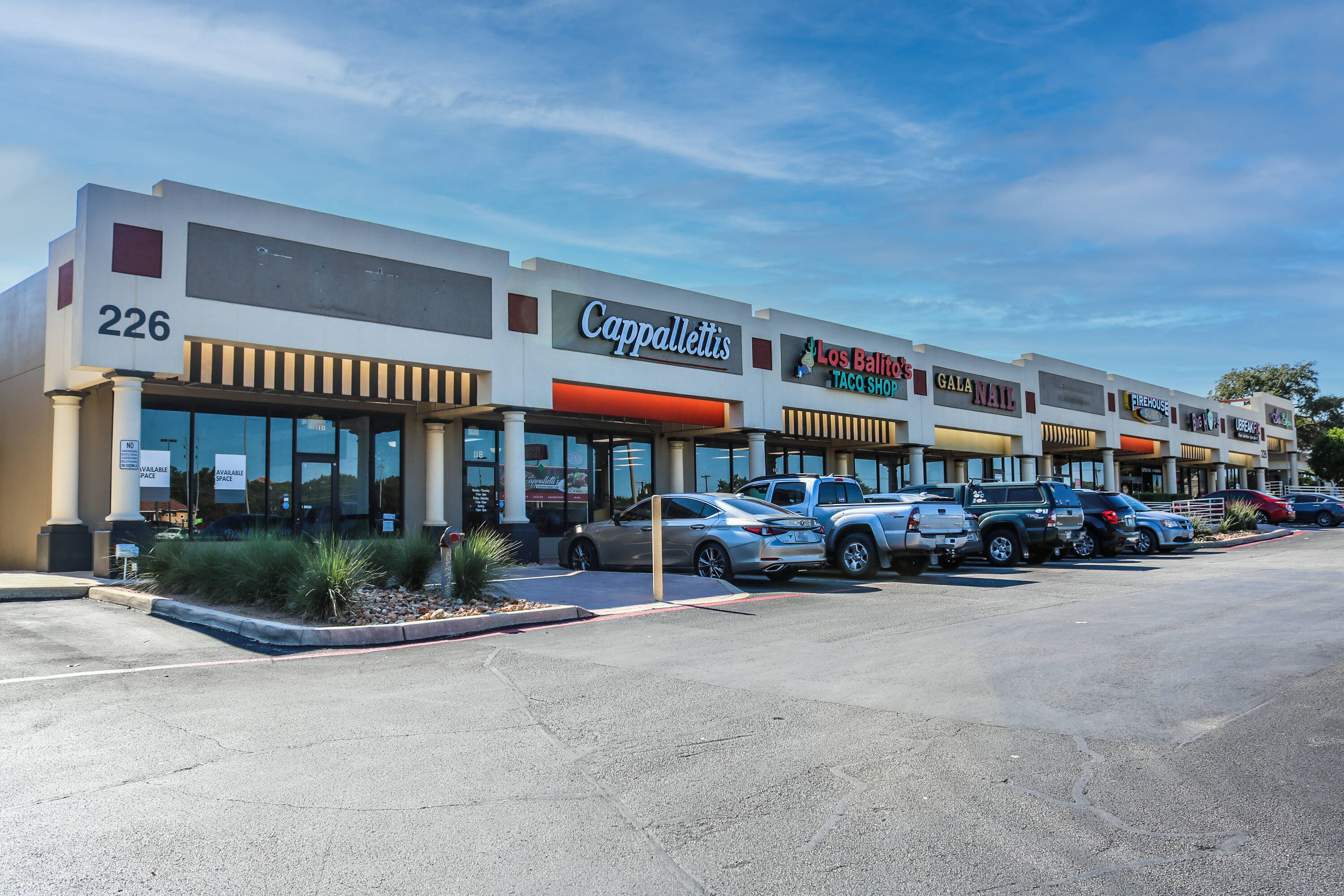 226 W Bitters Rd, San Antonio, TX 78216