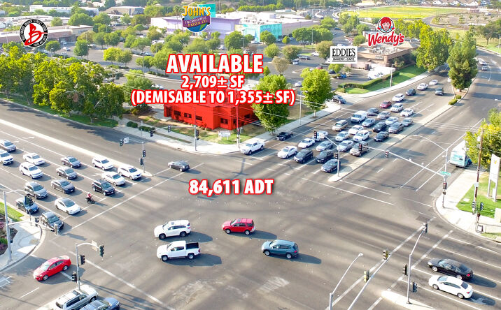 Pictures of Restaurant property located at 7007 N Cedar Ave, Fresno, CA 93720 for lease - image #1