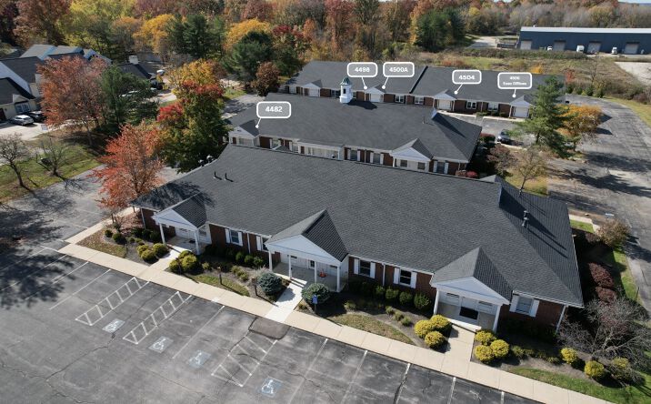 Pictures of Office property located at 4482 Darrow Rd, Stow, OH 44224 for lease - image #1