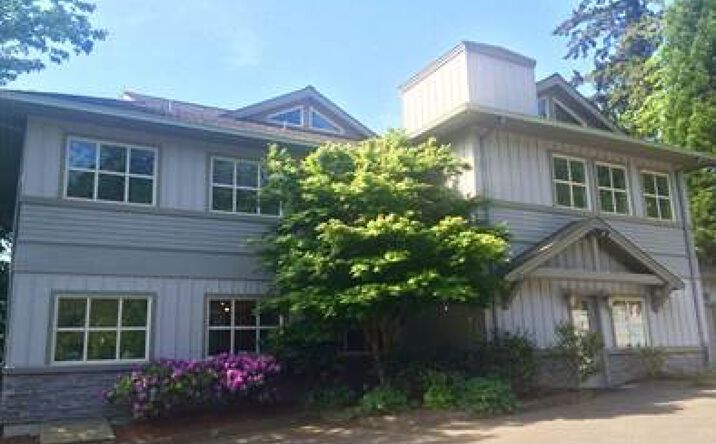 Pictures of Office property located at 727 Ericksen Ave NE, Bainbridge Island, WA 98110 for lease - image #1