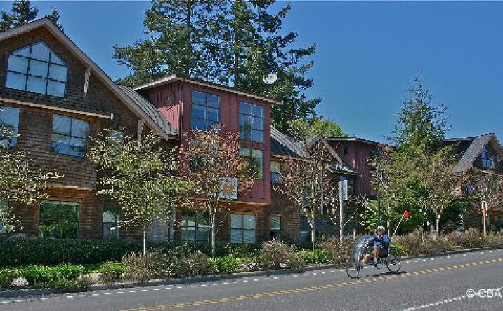 Pictures of Office property located at 425 - 435 Ericksen Ave NE, Bainbridge Island, WA 98110 for lease - image #1
