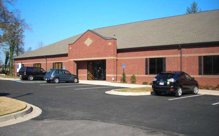 Pictures of Office property located at 1498 Jesse Jewell Pkwy, Gainesville, GA 30501 for lease - image #1