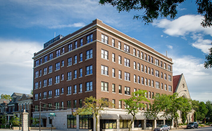 Pictures of Retail, Office property located at 350 N Skinker Blvd, St. Louis, MO 63130 for sales - image #1