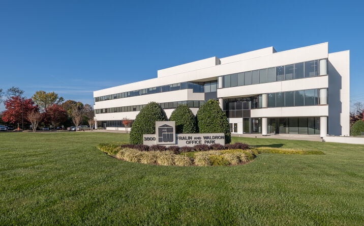 Pictures of Office property located at 3800 Electric Rd, Roanoke, VA 24018 for lease - image #1