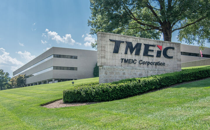 Pictures of Office property located at 1325 Electric Road, Roanoke, VA 24018 for lease - image #1