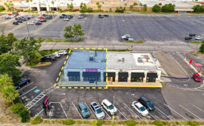 Pictures of Retail property located at 330 Mary Esther Blvd, Mary Esther, FL 32569 for lease - image #1