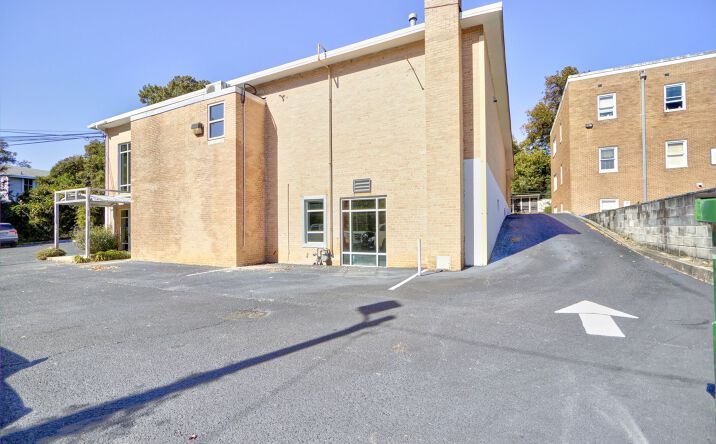 Pictures of Office property located at 2422 Devine St, Columbia, SC 29205 for lease - image #1