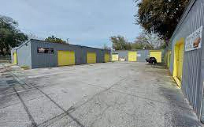 Pictures of Industrial property located at 3408 Ave W NW, Winter Haven, FL 33881 for lease - image #1