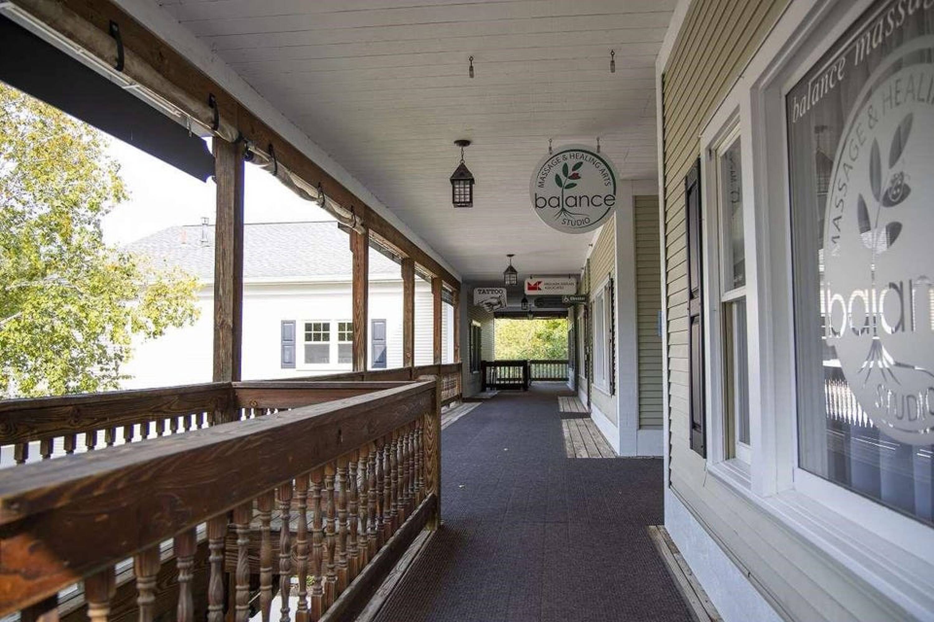 318 Delaware Ave, Delmar, NY 12054