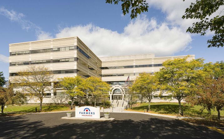 Pictures of Office property located at 2500 Farmers Dr, Columbus, OH 43235 for lease - image #1