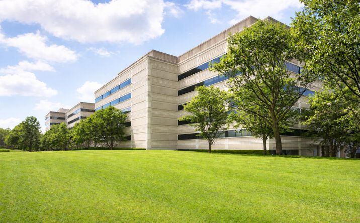 Pictures of Office property located at 2500 Farmers Drive, Columbus, OH 43235 for lease - image #1