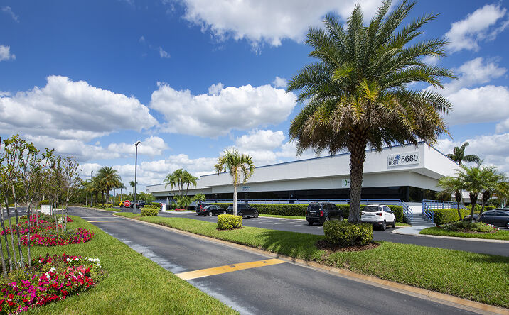 Pictures of Office property located at 5660-5690 & 5810-5840 , W. CYPRESS ST, Tampa, FL 33607 for lease - image #1