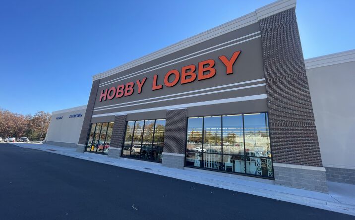 Pictures of Retail property located at 4690 Osage Beach Pkwy, Osage Beach, MO 65065 for lease - image #1