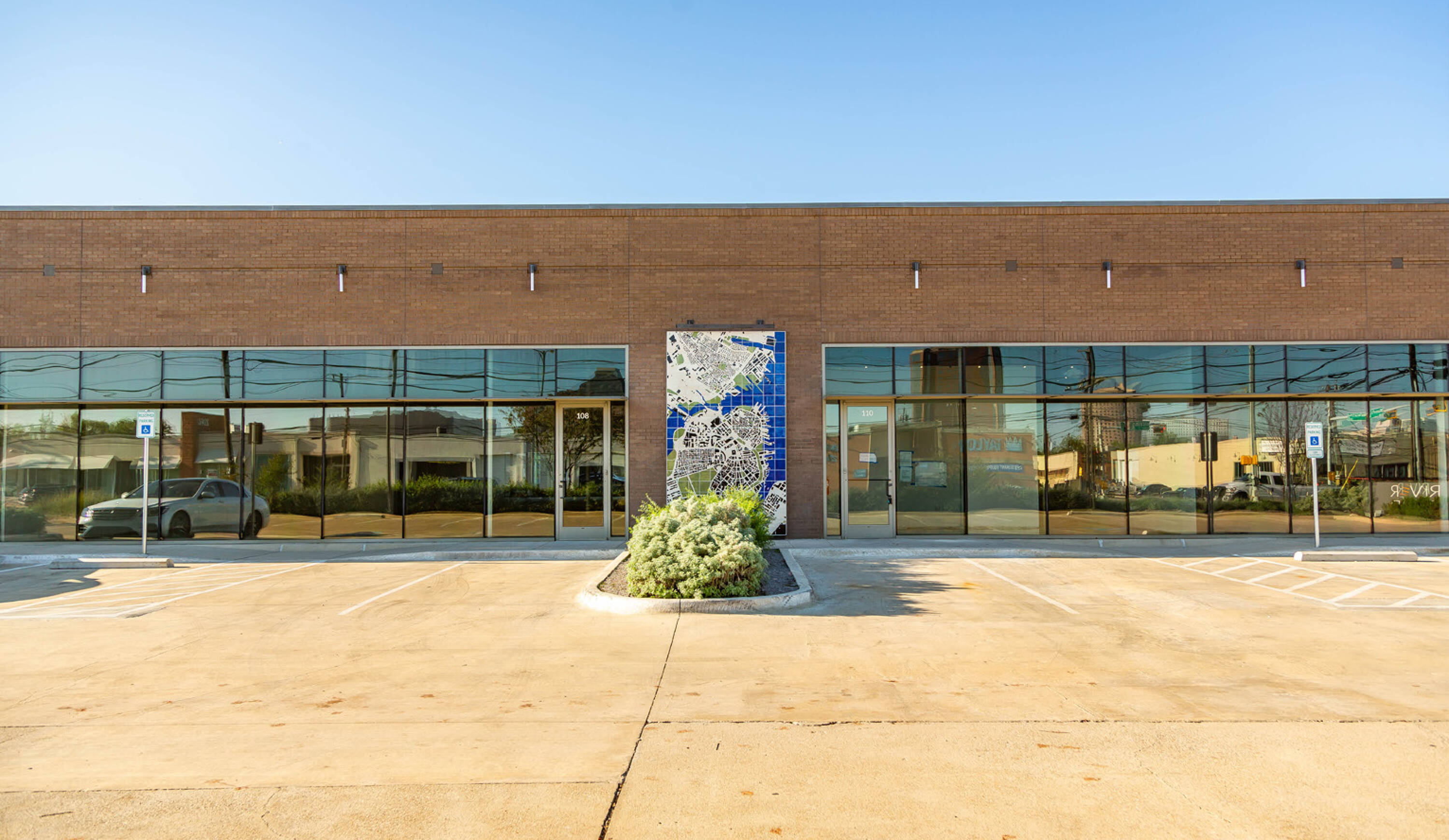 2025 E Irving Blvd, Dallas, TX 75207
