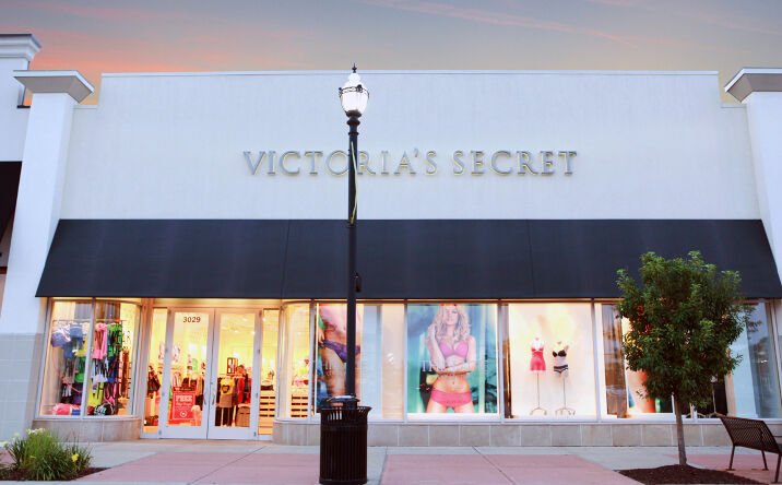 Pictures of Retail property located at 3003 Preyde Boulevard, Lansing, MI 48912 for lease - image #1