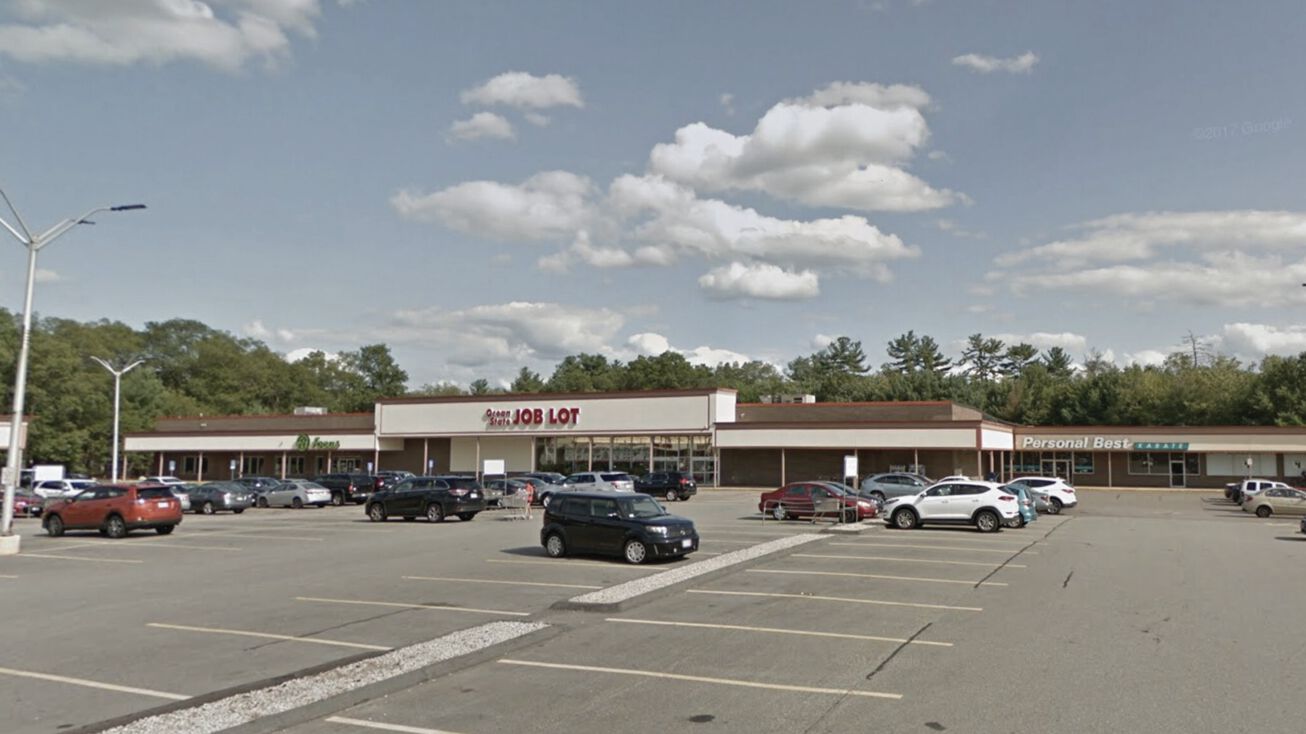 10 Commercial St, Foxborough, MA 02035 Retail Space for Lease