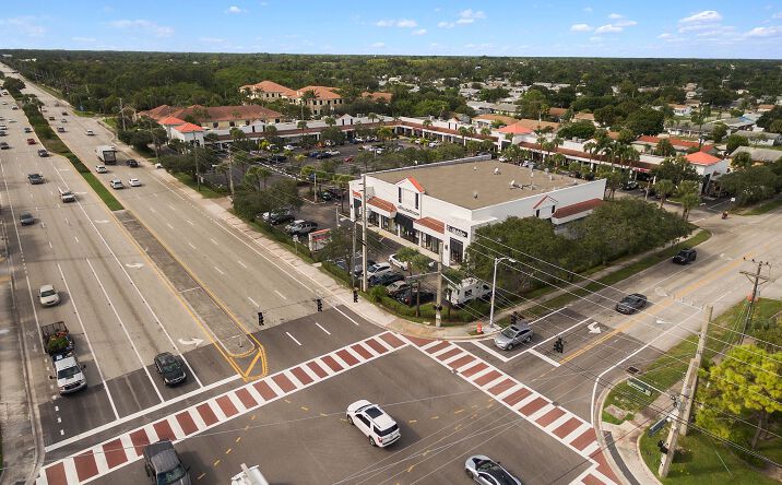 Pictures of Retail property located at 901 W Indiantown Rd, Jupiter, FL 33477 for lease - image #1