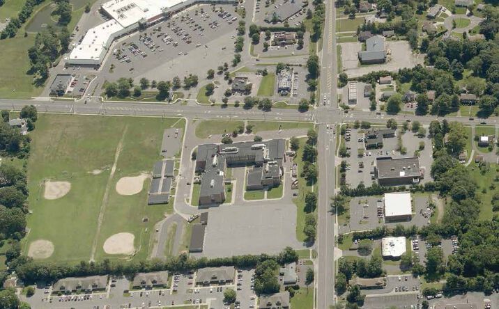 Pictures of Retail, Restaurant property located at 301 S Main Rd, Vineland, NJ 08360 for lease - image #1