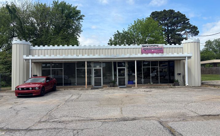 Pictures of Retail, Office property located at 3312 Jenny Lind Rd, Fort Smith, AR 72901 for lease - image #1