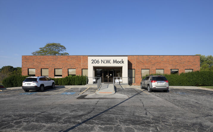 Pictures of Office property located at 206 NW Mock Ave, Blue Springs, MO 64014 for lease - image #1