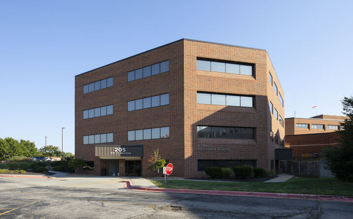 Pictures of Office property located at 205 NW R D Mize Rd, Blue Springs, MO 64014 for lease - image #1