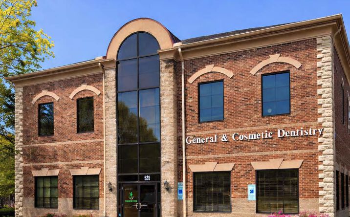 Pictures of Office property located at 528 Williamson Rd, Mooresville, NC 28117 for lease - image #1
