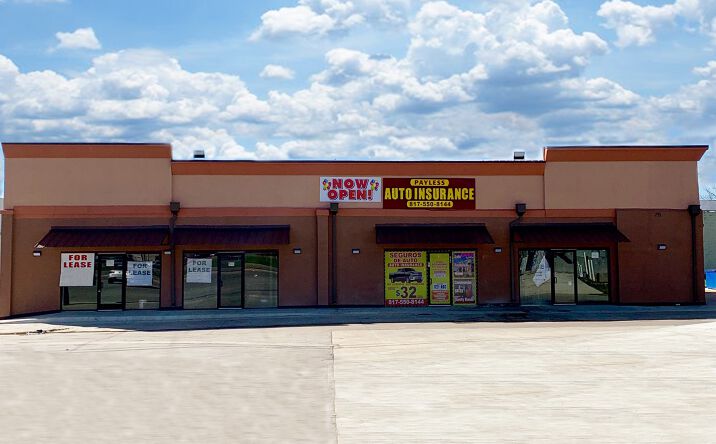 Pictures of Retail, Office property located at 210-212 SW 2nd Street & W Jefferson, Grand Prairie, TX 75051 for lease - image #1
