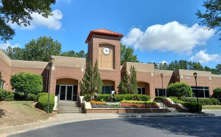Pictures of Office property located at 1255 Lakes Pkwy, Lawrenceville, GA 30043 for lease - image #1