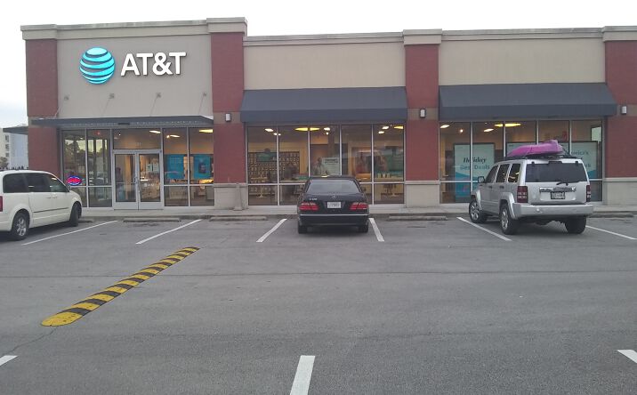 Pictures of Retail, Land property located at 1291 Oak Ridge Turnpike, Oak Ridge, TN 37830 for sales - image #1