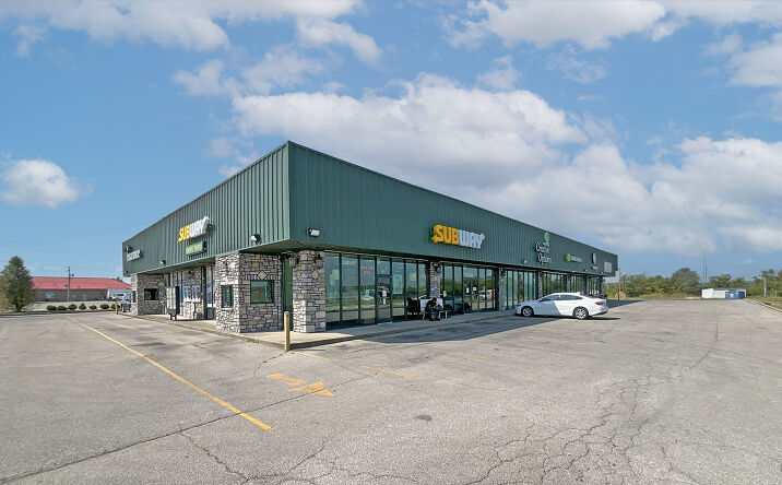 Pictures of Retail property located at 1085 Eagle Lake Dr, Lawrenceburg, KY 40342 for lease - image #1