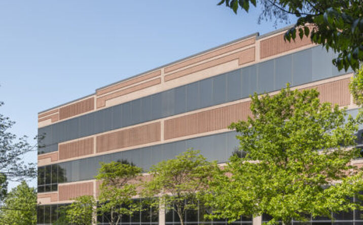 Pictures of Office property located at 7400 W 132nd St, Overland Park, KS 66213 for lease - image #1