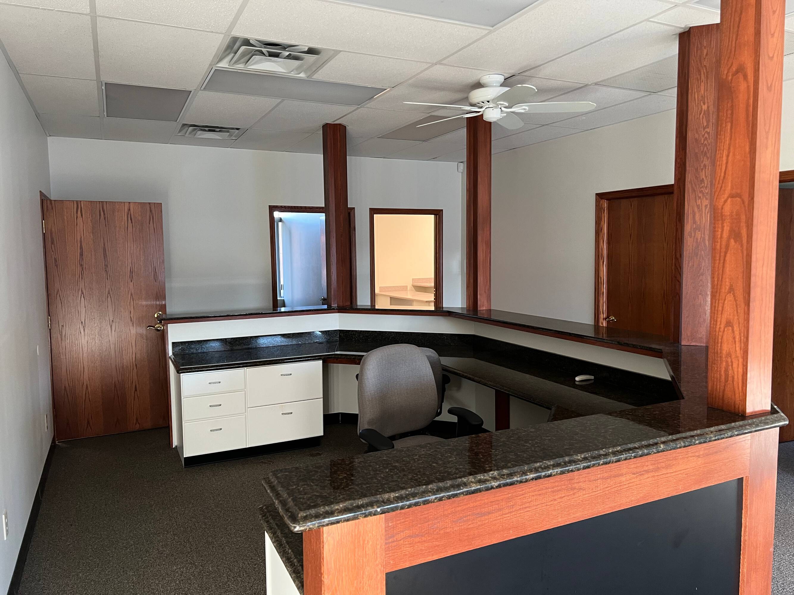 3910 N Mulford Rd, Rockford, IL 61114