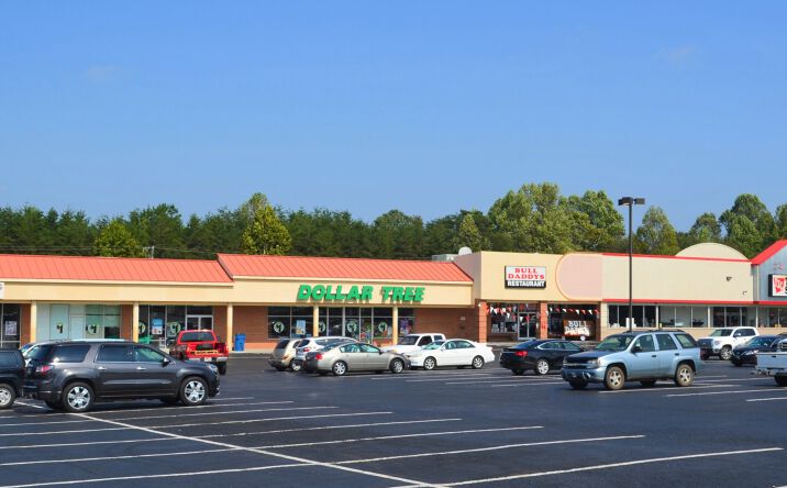 Pictures of Office, Retail, Restaurant property located at Us Hwy 460 Bus, Appomattox, VA 24522 for lease - image #1