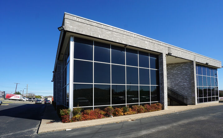 Pictures of Office property located at 103 12th St, Pflugerville, TX 78660 for lease - image #1