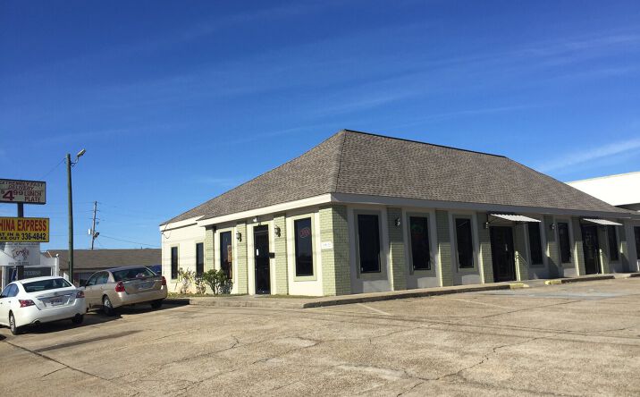 Pictures of Retail, Office, Restaurant property located at 3407 Hardy St, Hattiesburg, MS 39401 for lease - image #1
