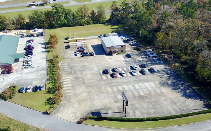 Pictures of Retail, Industrial, Special Purpose property located at 85 Leah Ln, Calera, AL 35040 for lease - image #1