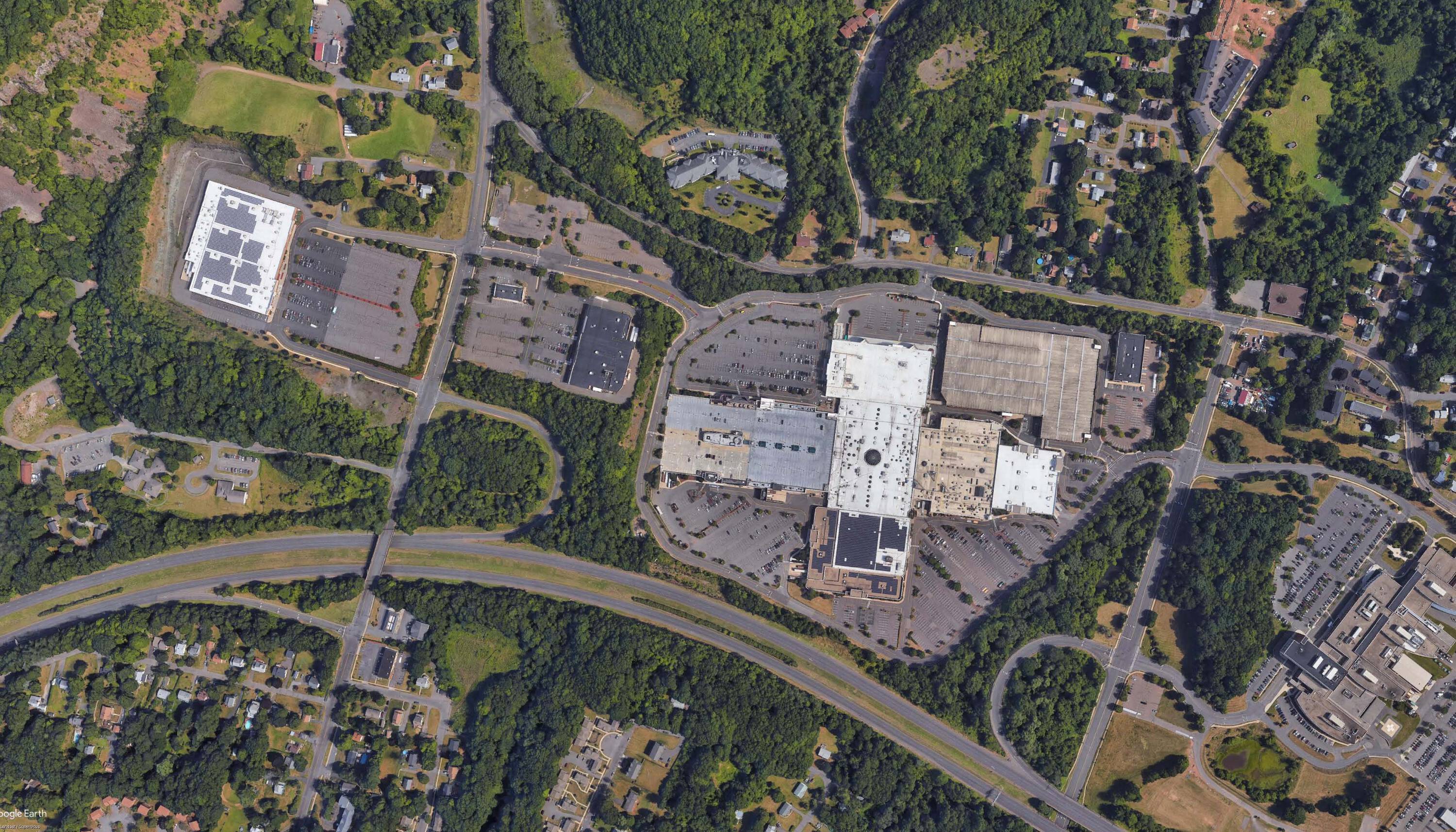 470 Lewis Ave, Meriden, CT 06451