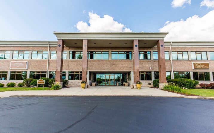 Pictures of Retail, Office property located at 17280 W North Ave, Brookfield, WI 53045 for lease - image #1