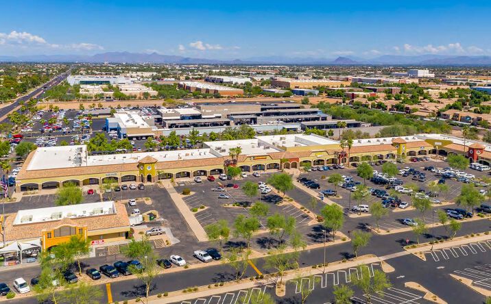 Pictures of Retail, Office, Restaurant property located at 2041-2091 N Arizona Ave, Chandler, AZ 85225 for lease - image #1