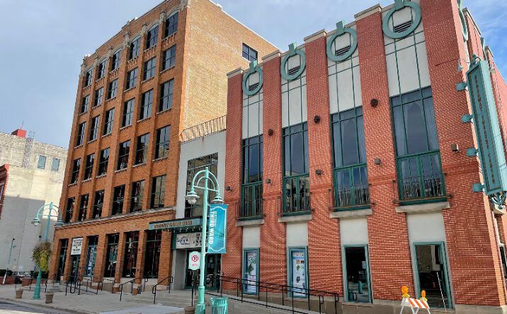 Pictures of Office property located at 158 N Broadway, Milwaukee, WI 53202 for lease - image #1