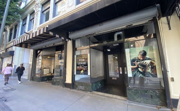 Pictures of Retail, Restaurant, Office property located at 560 S Main St, Los Angeles, CA 90013 for lease - image #1