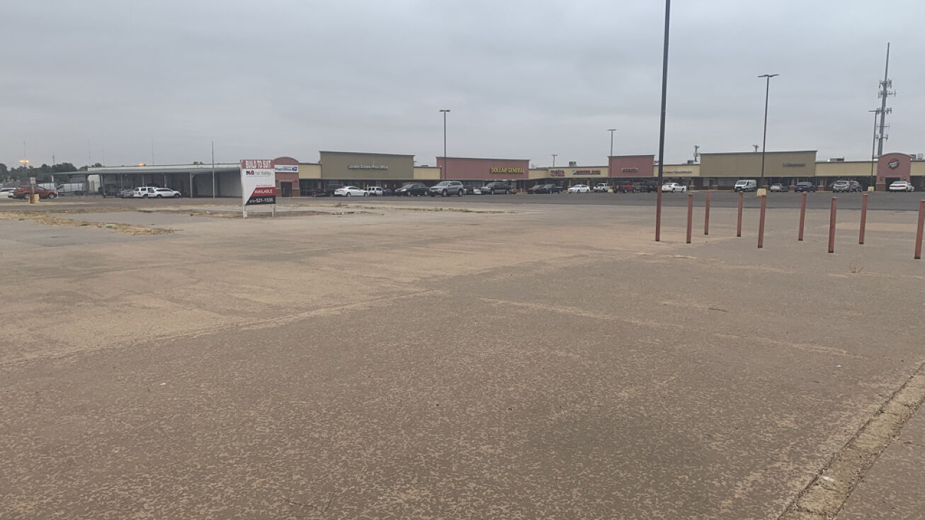 1220 W 21st St, Clovis, NM 88101 Land for Lease Pad Site