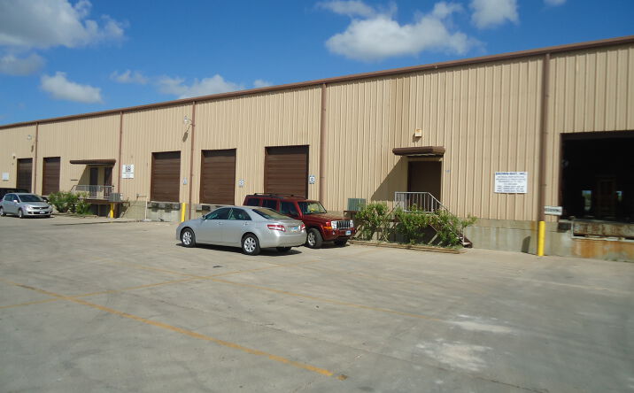 Pictures of Industrial property located at 1244 Robinhood Dr, Brownsville, TX 78521 for lease - image #1