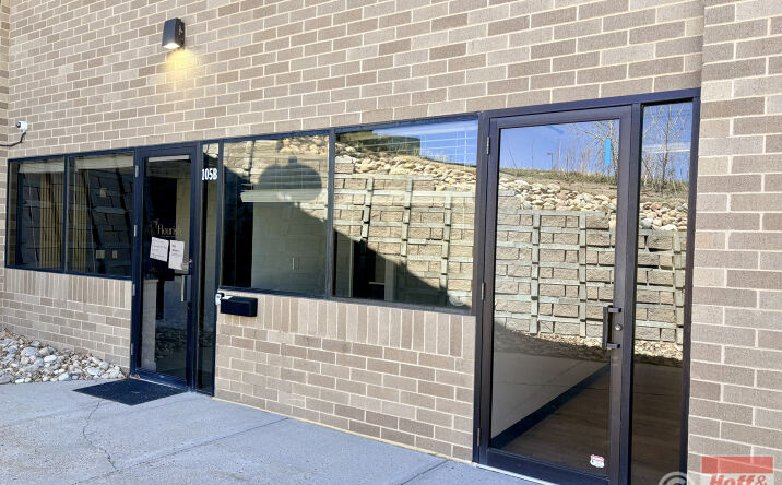 Pictures of Office property located at 1001 S Perry St, Castle Rock, CO 80104 for lease - image #1