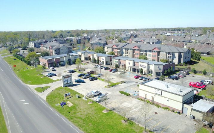 Pictures of Retail, Office property located at 3524 Kaliste Saloom Road, Lafayette, LA 70508 for lease - image #1