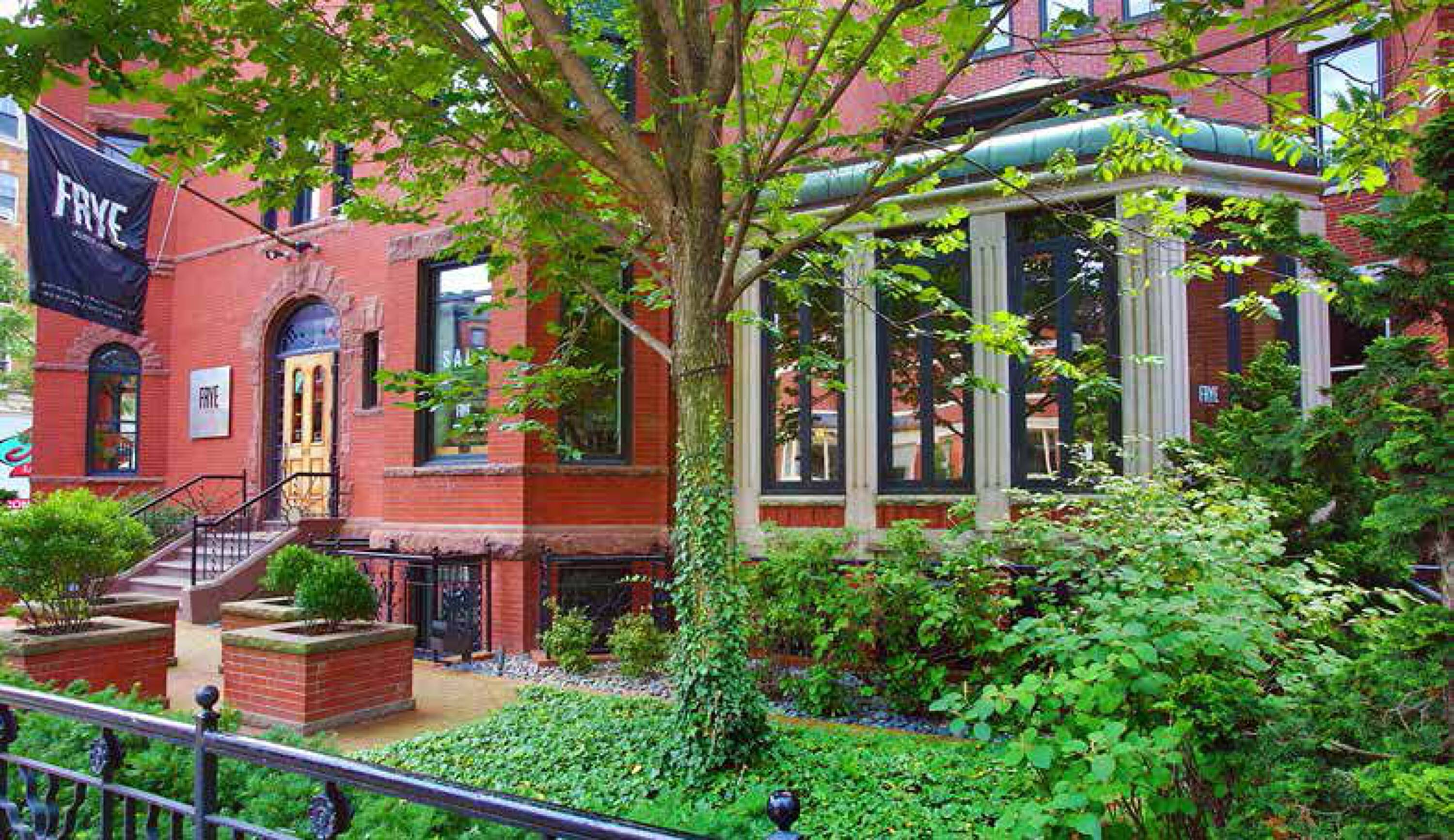 284 Newbury Street, Boston, MA 02115