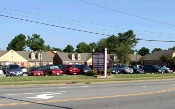 Pictures of Office property located at 4652-4660 Haygood Road, Virginia Beach, VA 23455 for lease - image #1