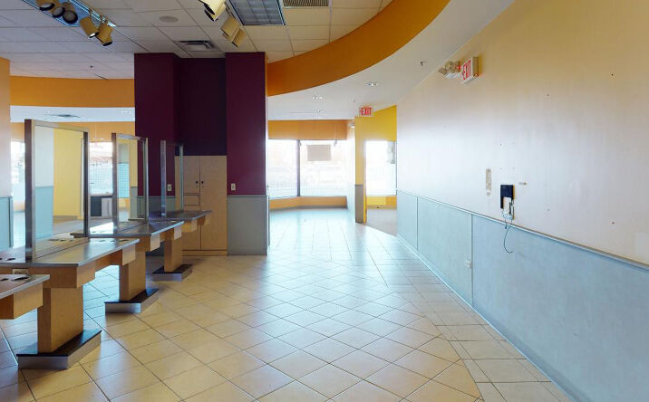 Pictures of Retail, Office property located at 1090-1250  Lake St, Hanover Park, IL 60169 for lease - image #1