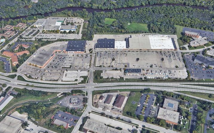 Pictures of Retail, Office property located at 9090 N Green Bay Rd, Brown Deer, WI 53209 for lease - image #1